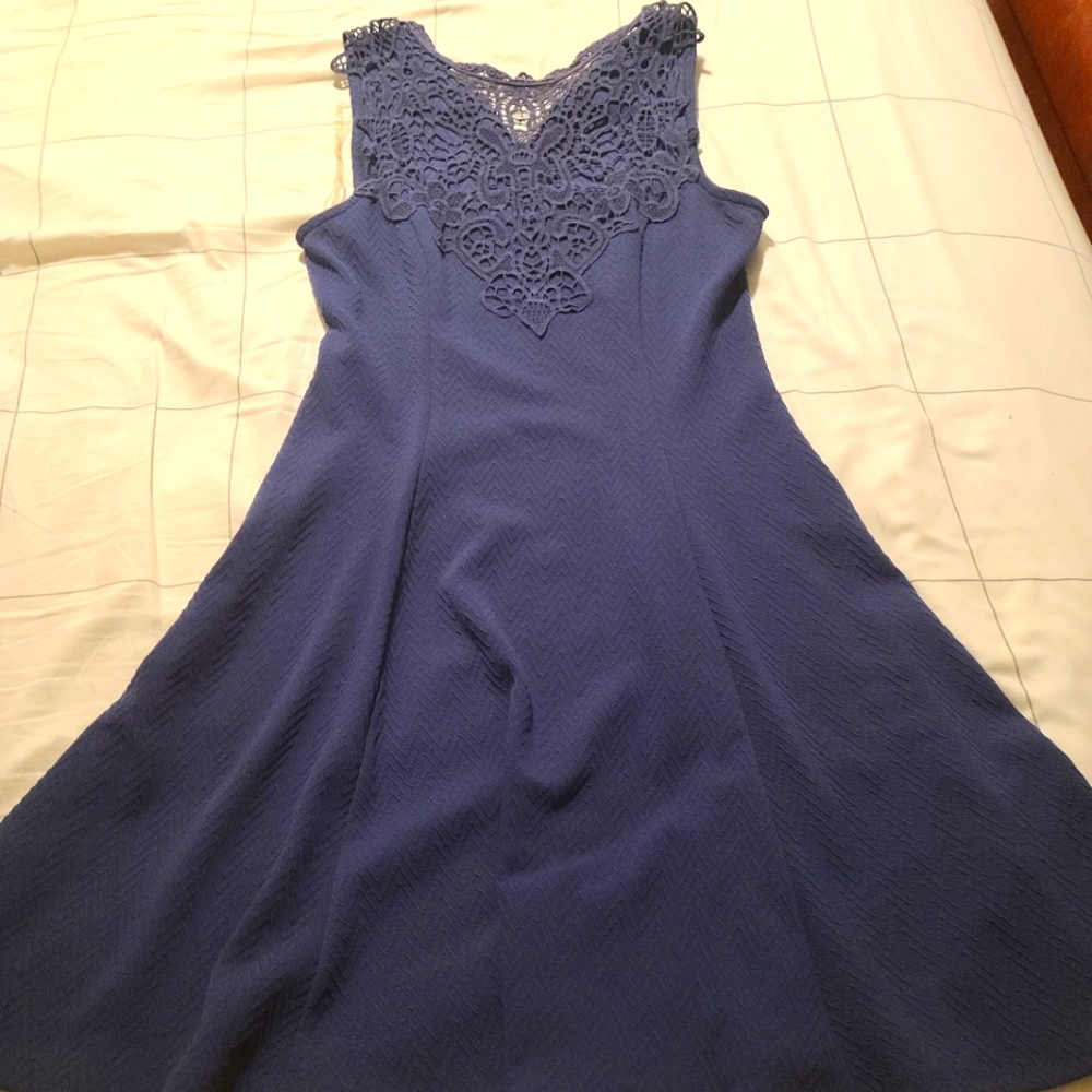 Francescas stretchy dress in navy